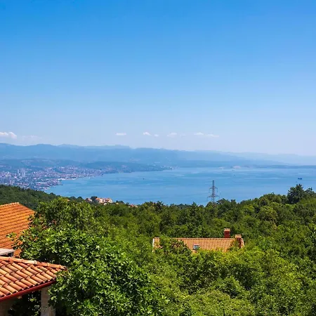 Awesome Home In Veprinac With Kitchen Holiday home